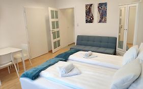 1210Apartment